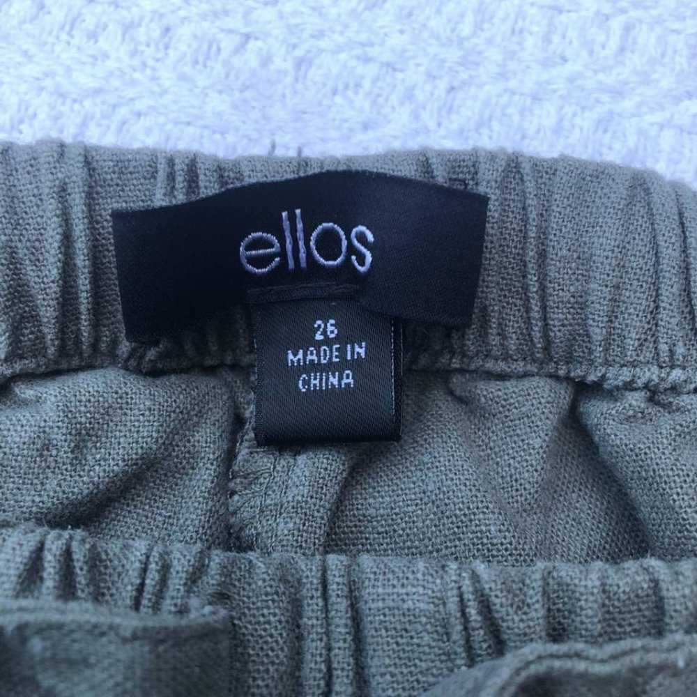 Ellos Women's Olive Linen Blend Shorts - Picture 6 of 12